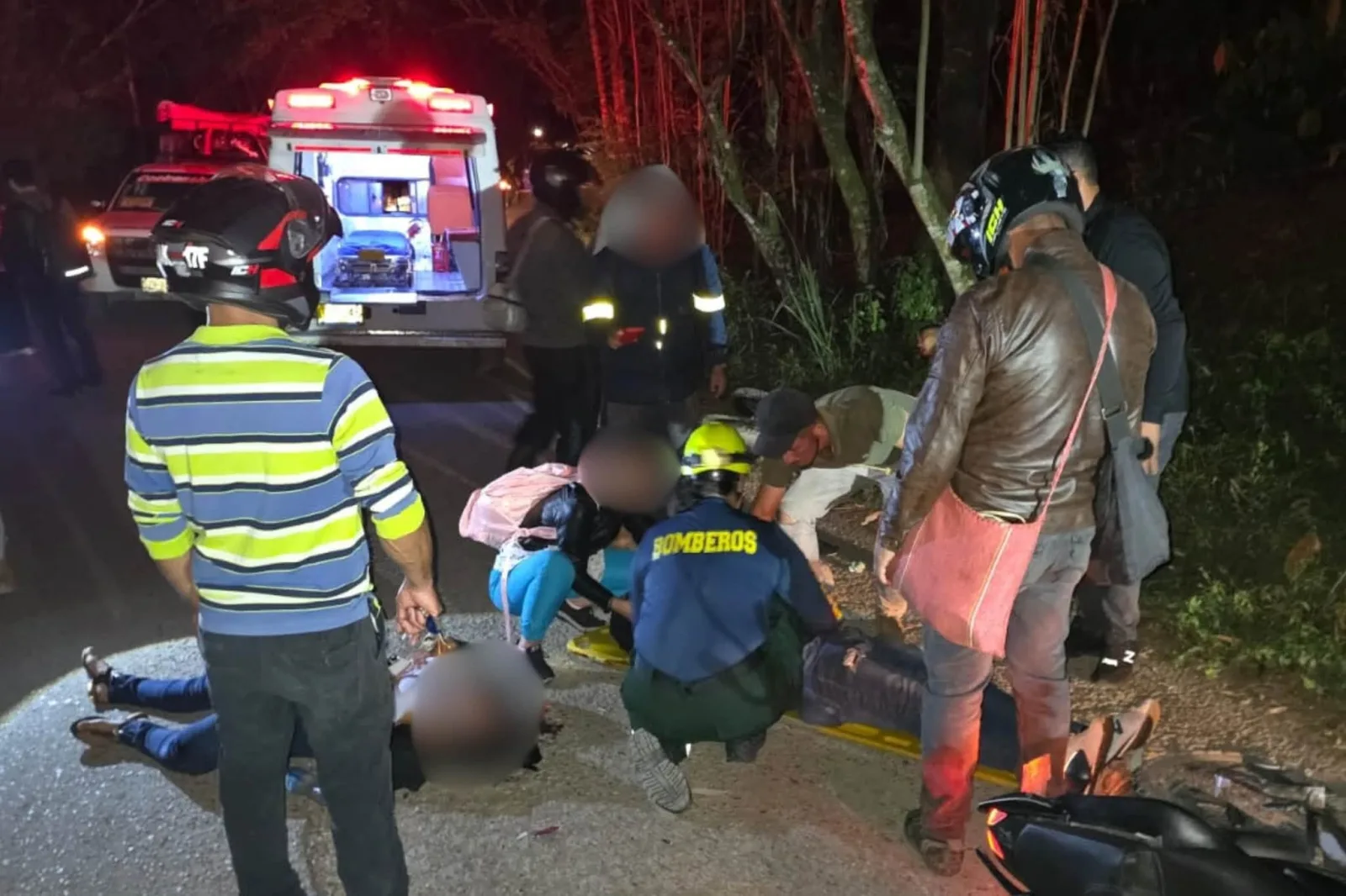 Tres personas resultaron afectadas en accidente de tránsito en el sector de La Palma